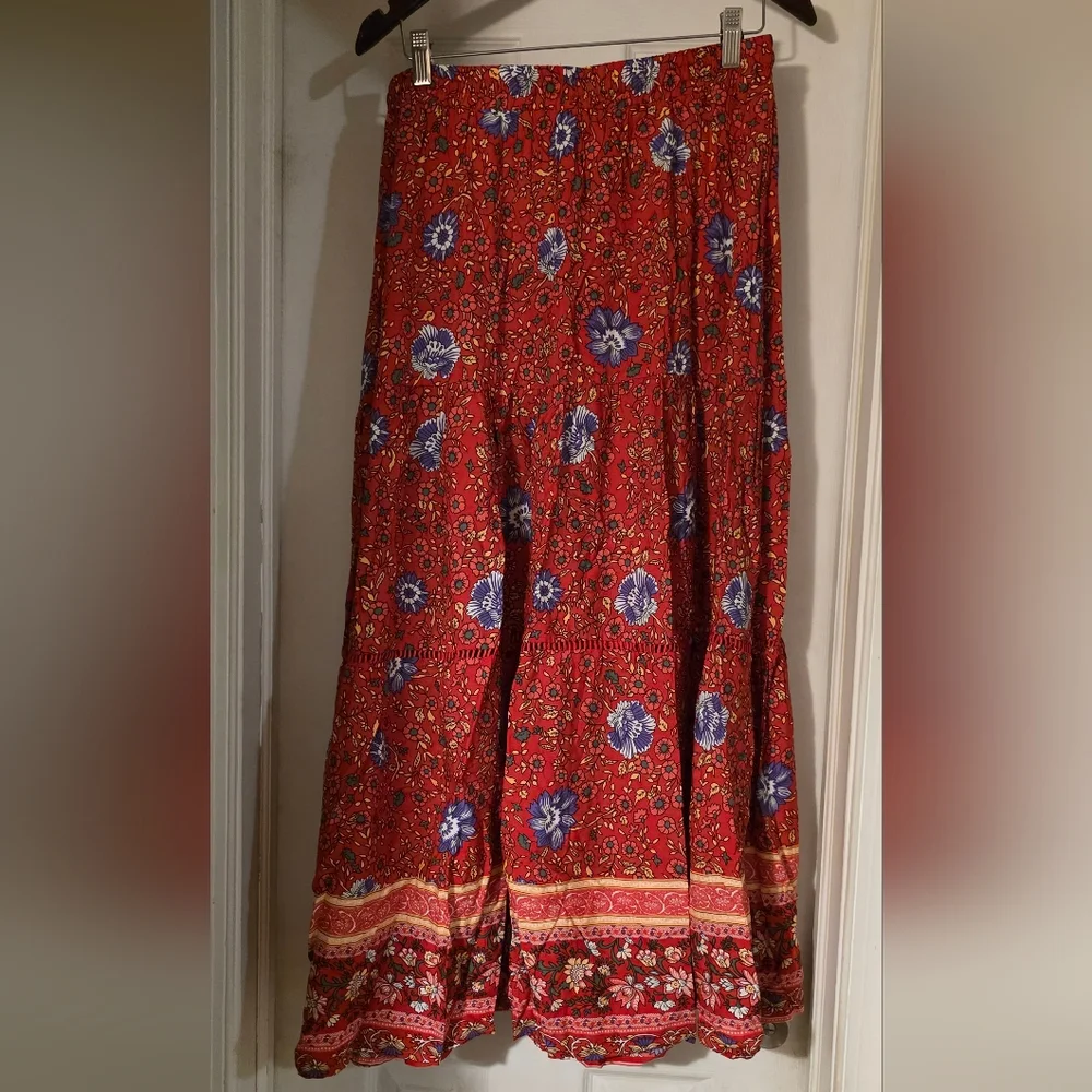 Red Tiered Boho Maxi Skirt for Casual Resort Wear - Picture 2 of 5